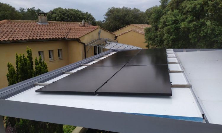 installateur de carport solaire photovoltaïque à Lattes